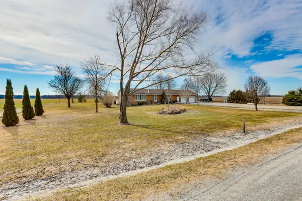 7979 Lasalle Line, Brooke-alvinston, ON N0M 2S0