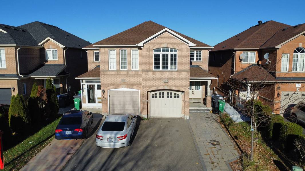 121 Tiller TRL #MAIN & 2ND, Brampton, ON L6X 4S9