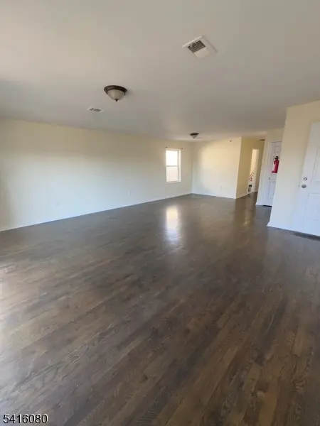 549 Hawthorne Ave Apt 3 #3, Newark City, NJ 07112