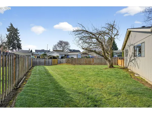 1346 SE 29TH CT, Hillsboro, OR 97123