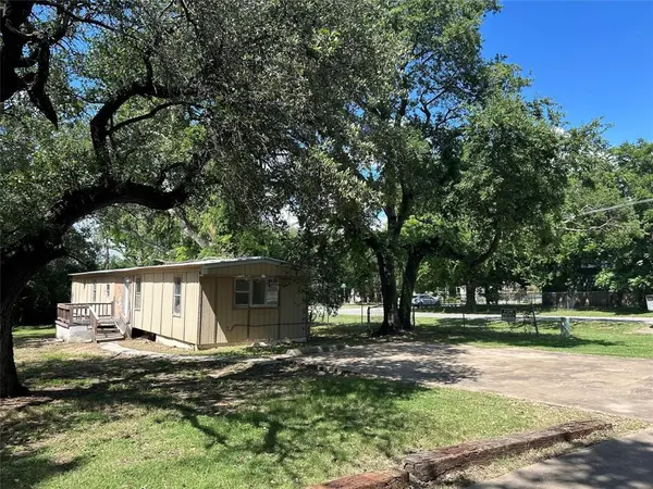 5889 Tenderfoot Trail, Fort Worth, TX 76135