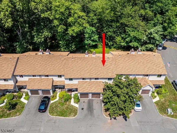 6 Tulip Ct, Edison Twp., NJ 08820