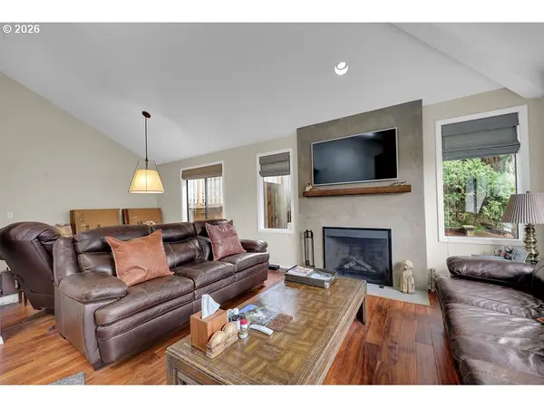 1626 CINNAMON HILL DR SE, Salem, OR 97306