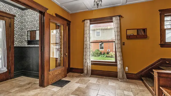 146 North AVE, City Of Mount Clemens, MI 48043