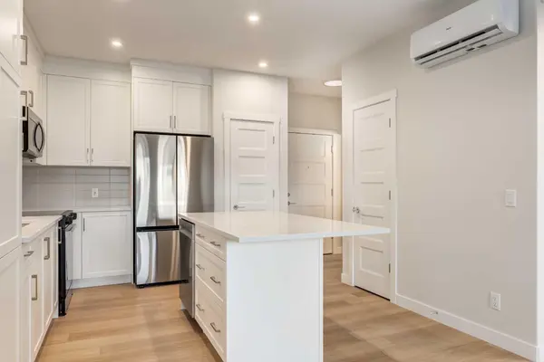 63 Arbour Lake CT NW #1202, Calgary, AB X0X 0X0