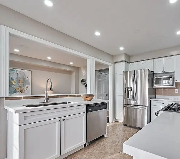 140 Atherton AVE, Ajax, ON L1T 0L2