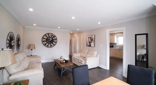 580 Gibb ST, Oshawa, ON L1J 1Z5