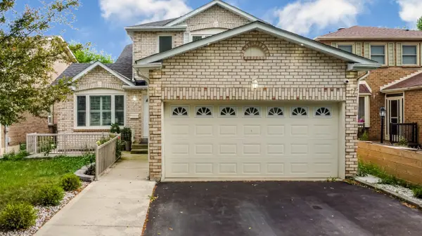 15 Brennan RD, Ajax, ON L1T 2G1