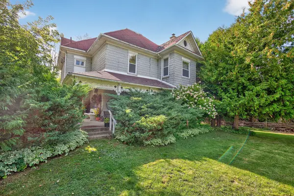 1516 17th Side Road, New Tecumseth, ON L0G 1T0