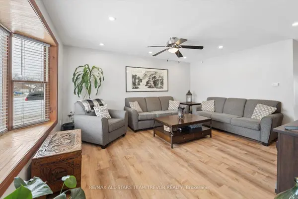 277 Parkway AVE, Georgina, ON L4P 2W1