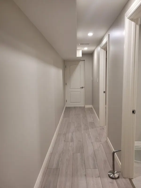 7 Billingham HTS #Bsmt, Aurora, ON L4G 7R8