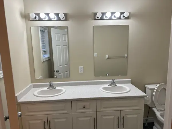 4 Ambrous CRES, Guelph, ON N1G 0G1