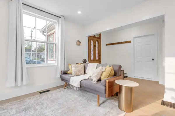 9 Caldwell ST ##1, Port Hope, ON L1A 1A4