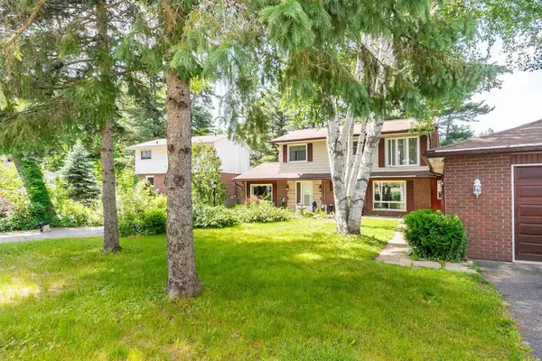 570 Phillip ST E, Gravenhurst, ON P1P 1M3