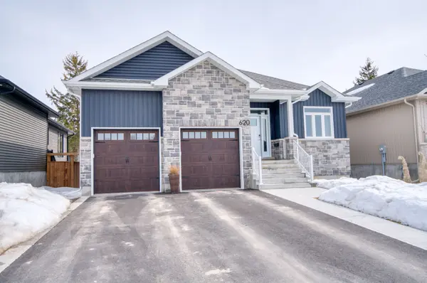 620 Graceland AVE, Kingston, ON K7M 7P7