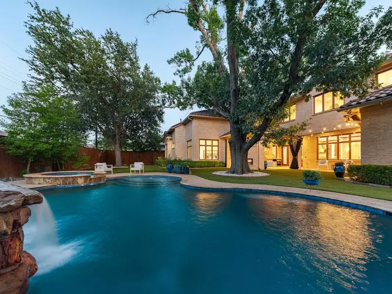 6507 Lupton, Dallas, TX 75225