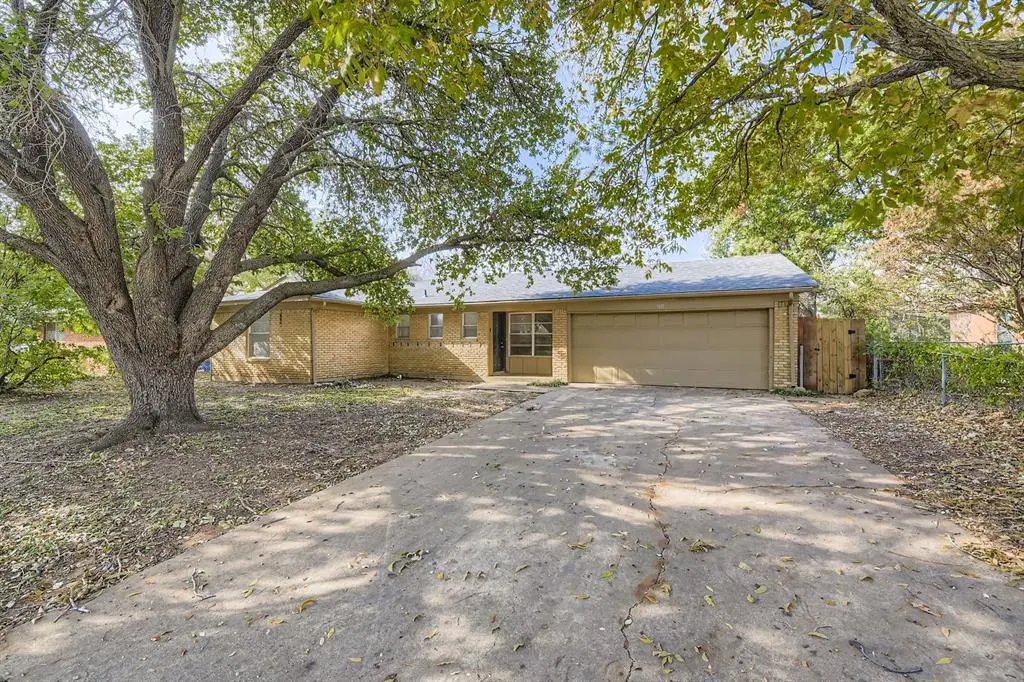 5117 Maryanna Way, North Richland Hills, TX 76180