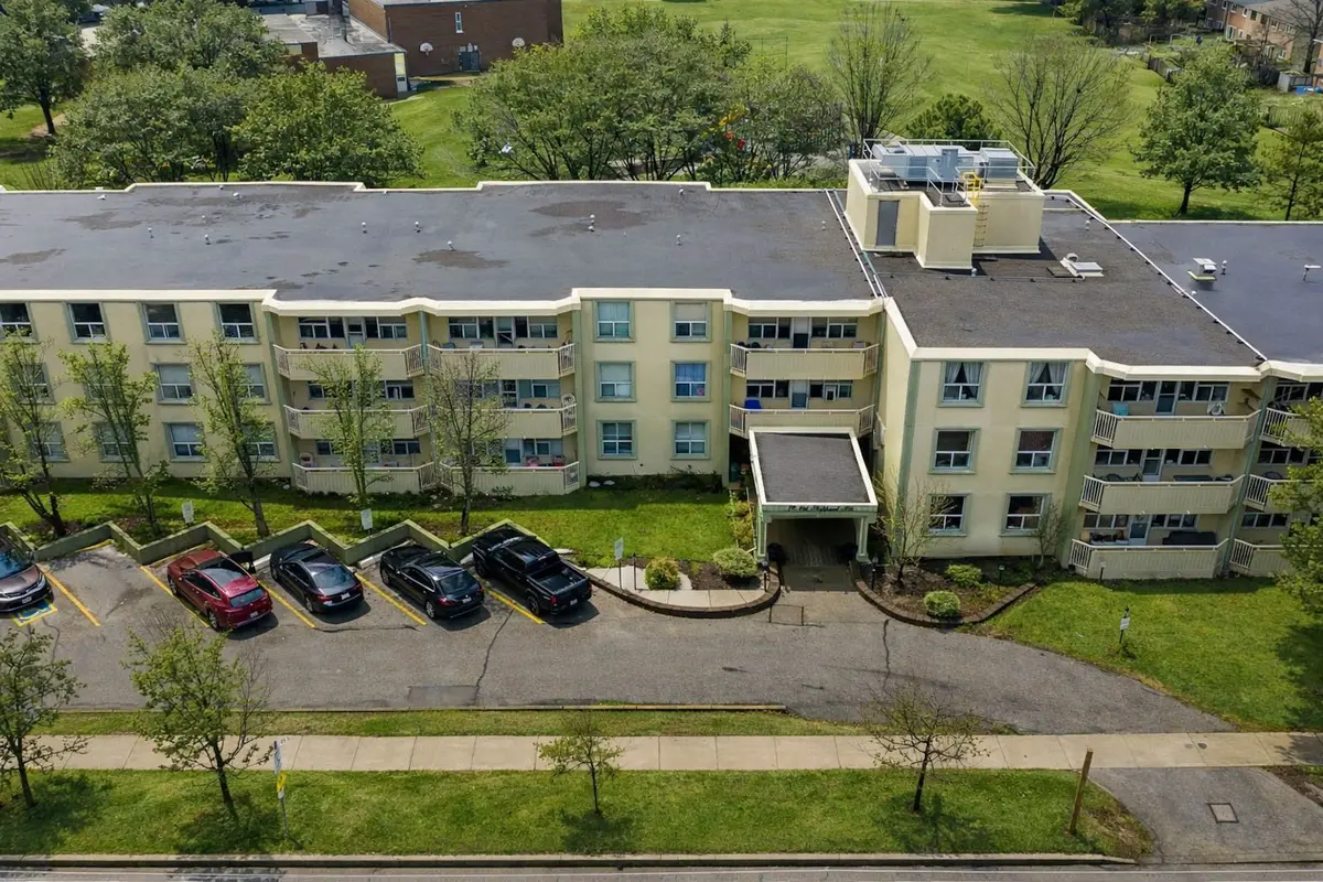 70 Old Sheppard AVE #212, Toronto C15, ON M2J 3L6