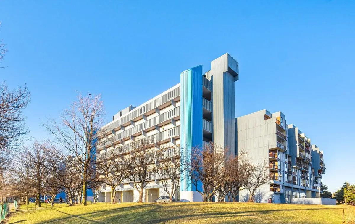 4645 Jane ST #720, Toronto W05, ON M3N 2K9