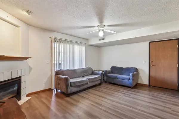 2548 Rushmore Drive, Iowa City, IA 52246