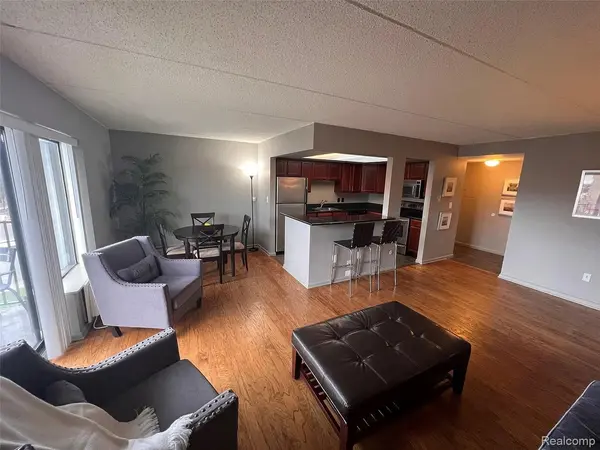 35300 Woodward AVE #405, Birmingham, MI 48009