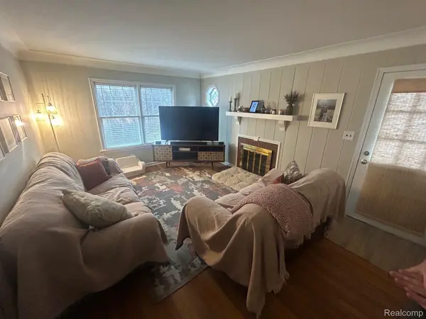 2204 KALAMA AVE, Royal Oak, MI 48067