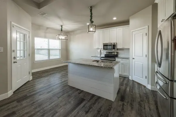 7437 Sleepy Hollow Lane, Abilene, TX 79602