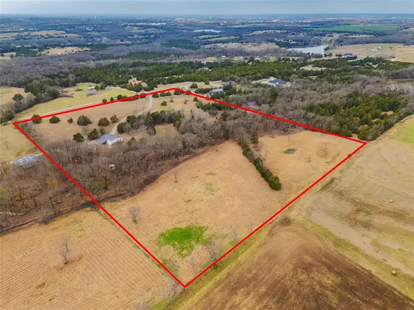 1878 N Lincoln Park Road, Van Alstyne, TX 75495