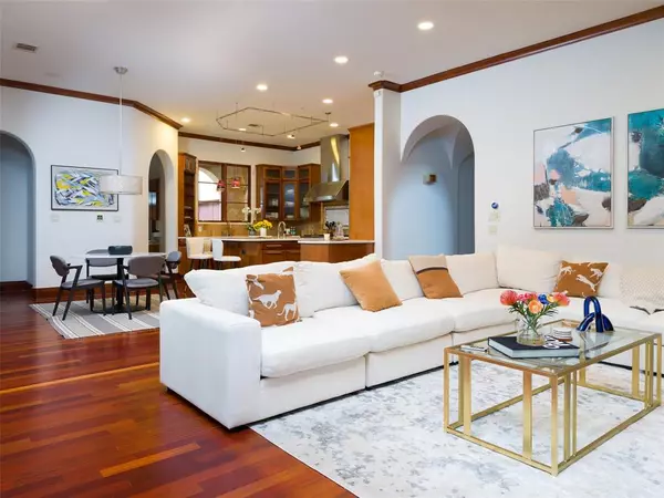 Dallas, TX 75225,6507 Lupton