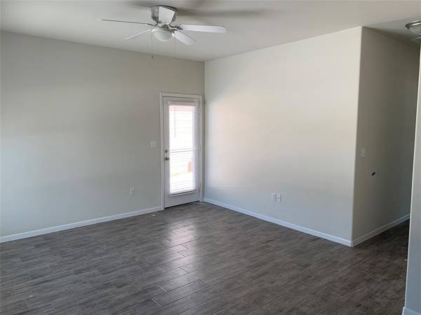 2409 N Hickory, Sherman, TX 75092
