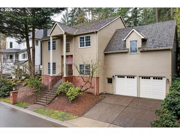 Lake Oswego, OR 97034,15200 LILY BAY CT