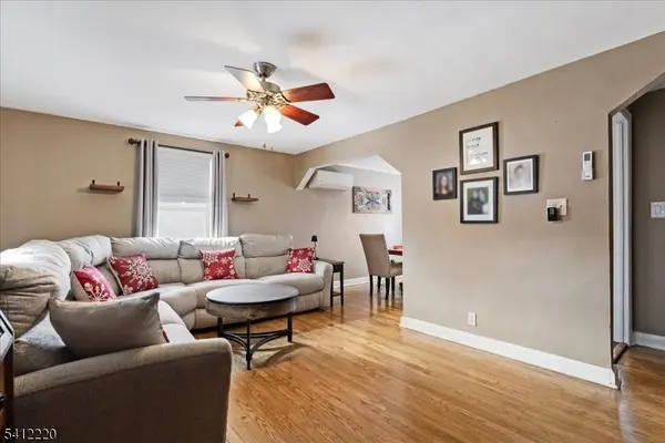 564 Spruce Ave, Garwood Boro, NJ 07027