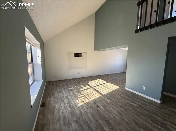 4720 Live Oak DR, Colorado Springs, CO 80916