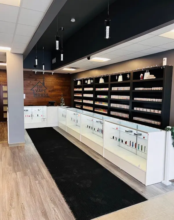 705 Kingston RD #15A, Pickering, ON L1V 6K3