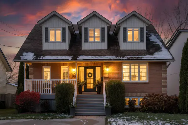 18 Canal ST, Georgina, ON L4P 1K5