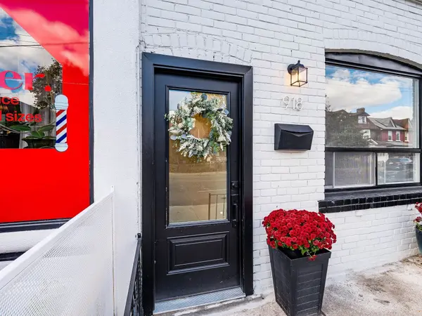918 Ossington AVE, Toronto W02, ON M6G 3V1