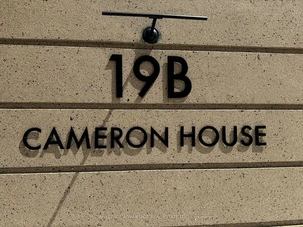 19B West ST N #402, Kawartha Lakes, ON K0M 1N0