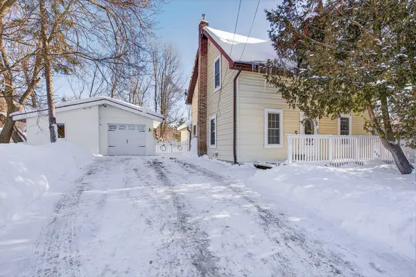 3472 Monck RD, Kawartha Lakes, ON K0M 1K0