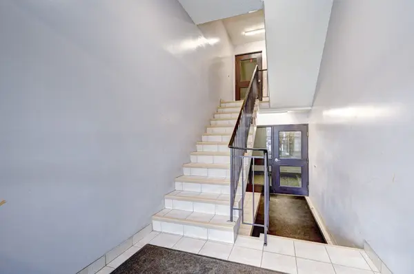 276 Eiwo CT #307, Waterloo, ON N2K 3M6