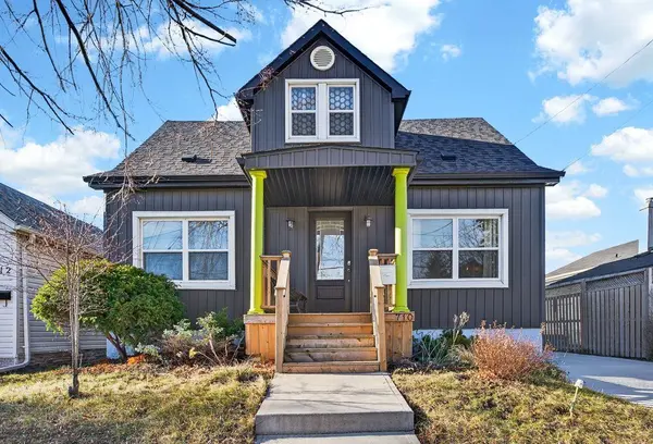 710 Rennie ST, Hamilton, ON L8H 3R2