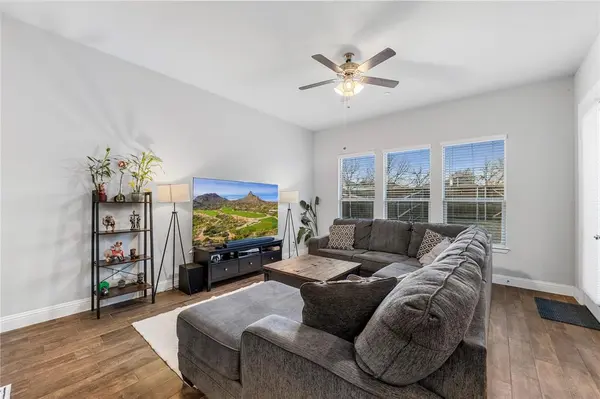 620 Hutchinson Lane, Lewisville, TX 75077