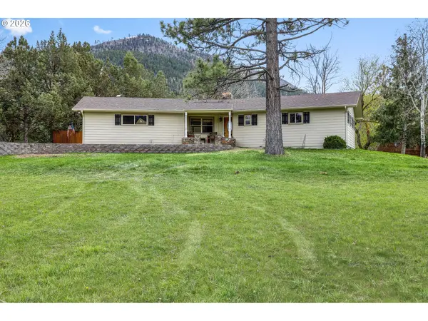 312 EDGEWOOD DR, Canyon City, OR 97820