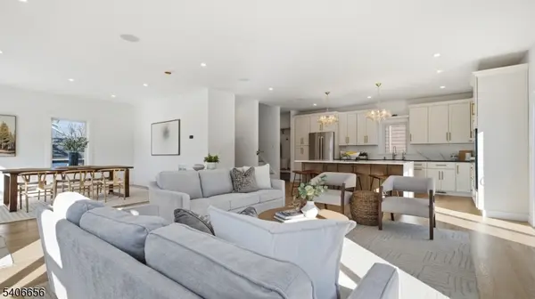 4 Hilltop Way, Essex Fells Twp., NJ 07021