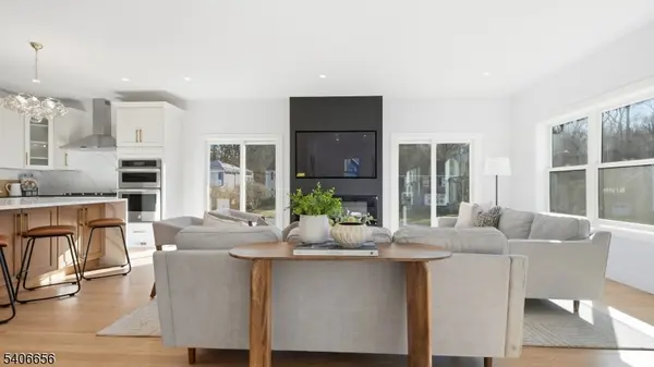 4 Hilltop Way, Essex Fells Twp., NJ 07021