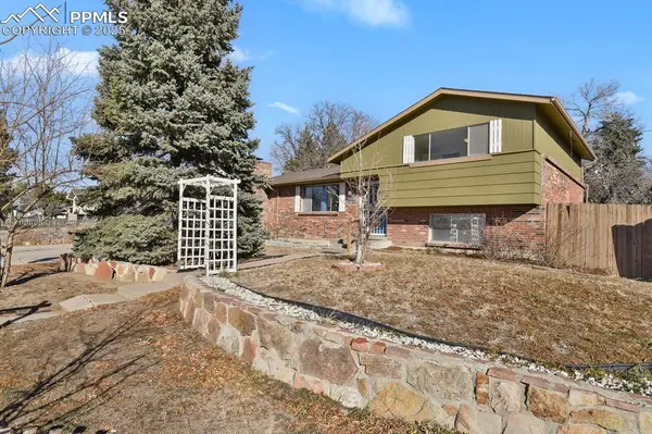 1014 Sable BLVD, Aurora, CO 80011