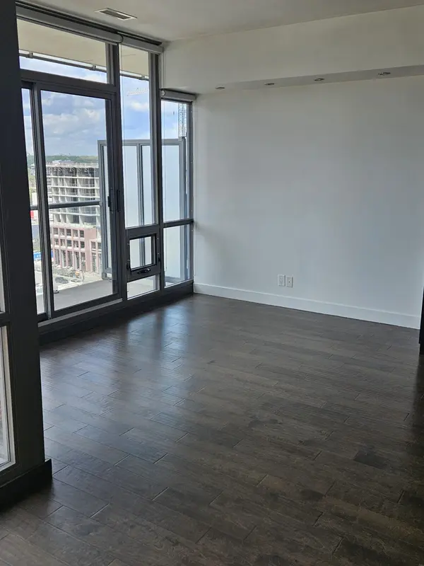 33 Mill ST #1209, Toronto C08, ON M5A 3R3