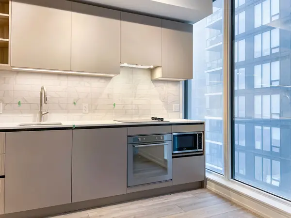 55 Mercer ST #3606, Toronto C01, ON M5V 0W4