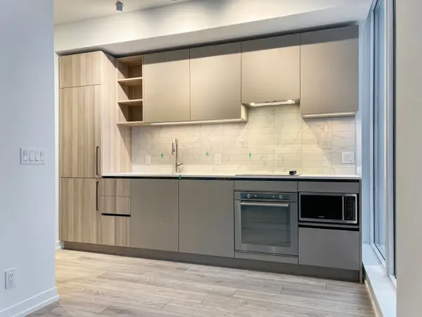 55 Mercer ST #3606, Toronto C01, ON M5V 0W4