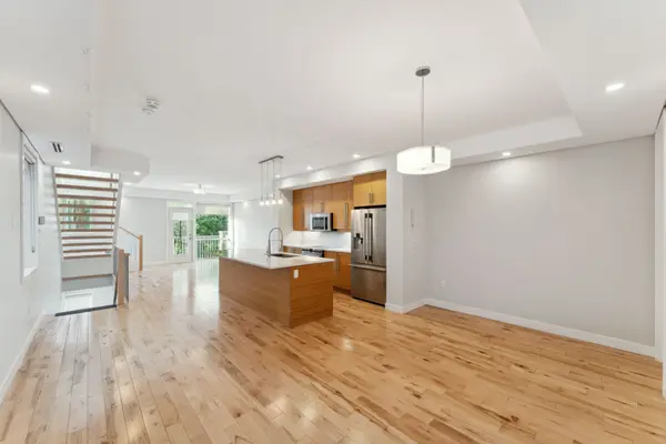 36 Ontario ST, Overbrook - Castleheights And Area, ON K1K 1L1