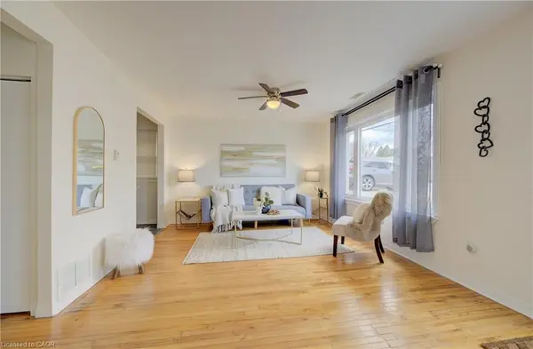 73 East 33rd ST, Hamilton, ON L8B 3T3